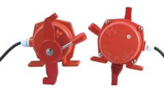 DSLS-S雙向拉繩開(kāi)關(guān)，手動(dòng)復(fù)位輸送機(jī)跑偏開(kāi)關(guān)