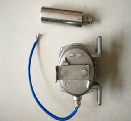 皮帶跑偏開關(guān)LHPE-10/1-LP、皮帶跑偏開關(guān)PB10-45廠家