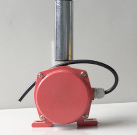傾斜輸送機(jī)兩級(jí)跑偏開(kāi)關(guān)T.441-11yue-243 400V、傾斜輸送要兩級(jí)跑偏裝置3EPK-12-30廠家