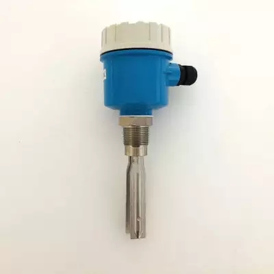 射頻導(dǎo)納物位開關(guān)RF88D5G、射頻電容式料位計VEGACAL生產(chǎn)